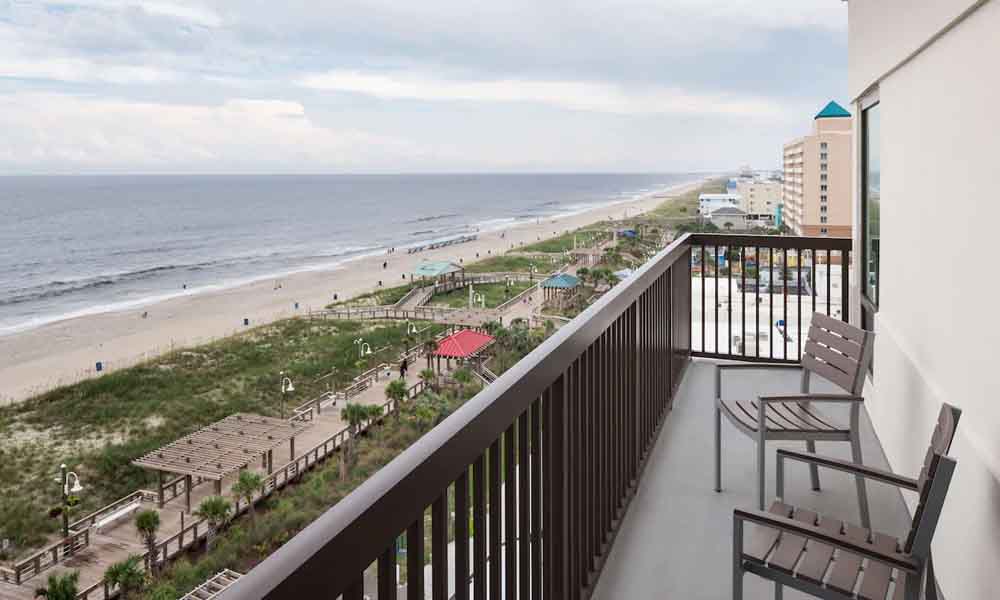 Carolina-Beach-Oceanfront Hotels With Balcony