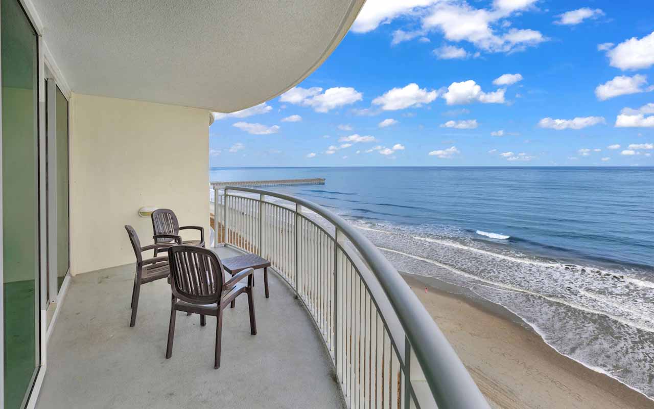 myrtle-beach-oceanfront-hotels-with balcony