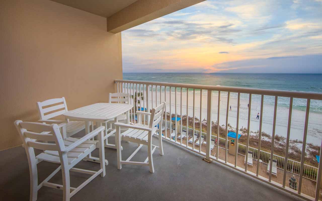 panama city-beach-hotel-oceanfront-with-balcony