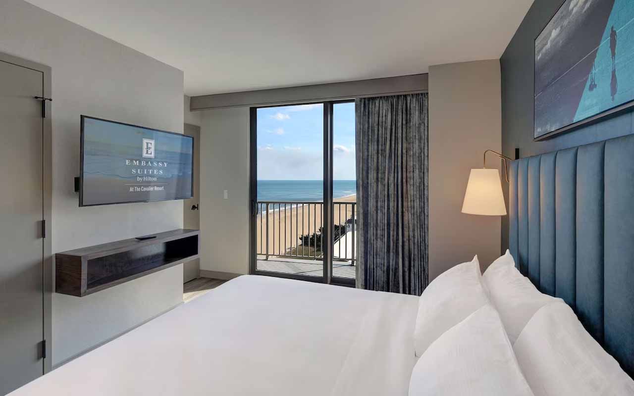 virginia-beach-hotels-oceanfront with balconies
