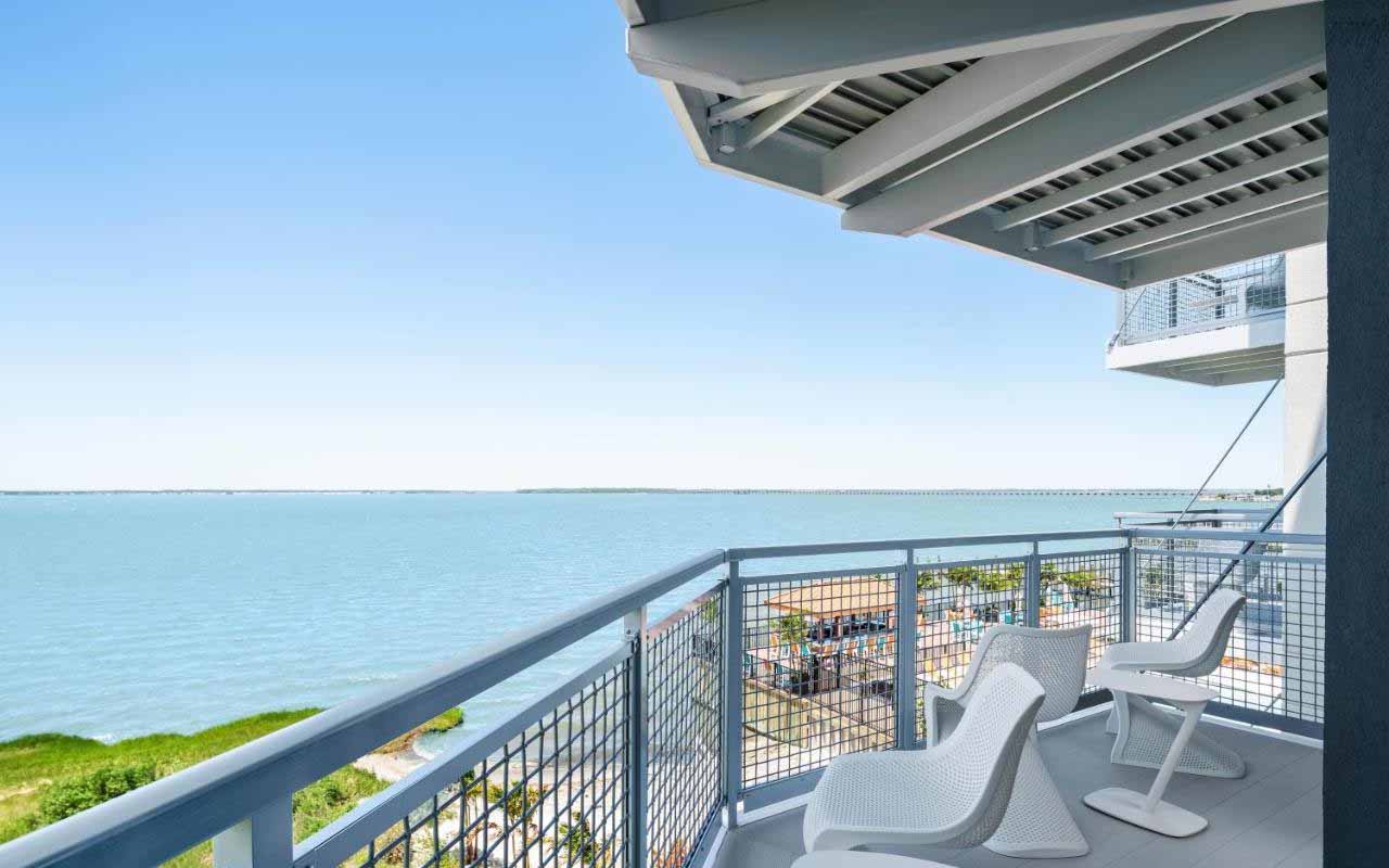 ocean-city-maryland-boardwalk hotel with-balcony