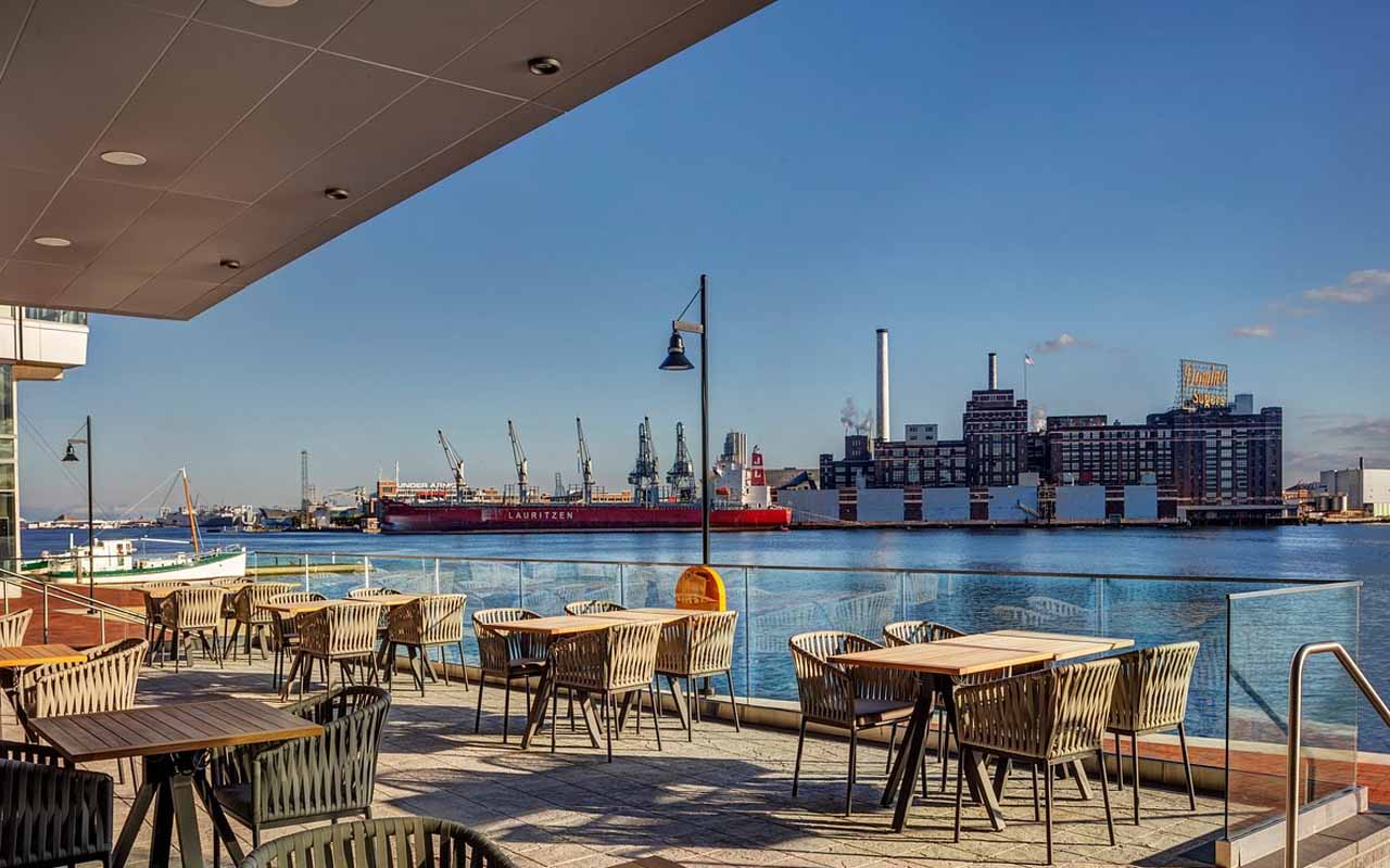 baltimore hotels-with-balcony