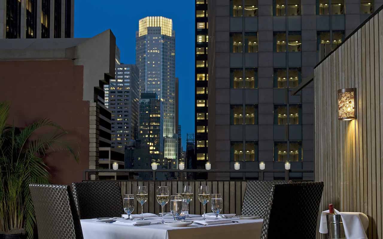 hotels-with-balcony-nyc