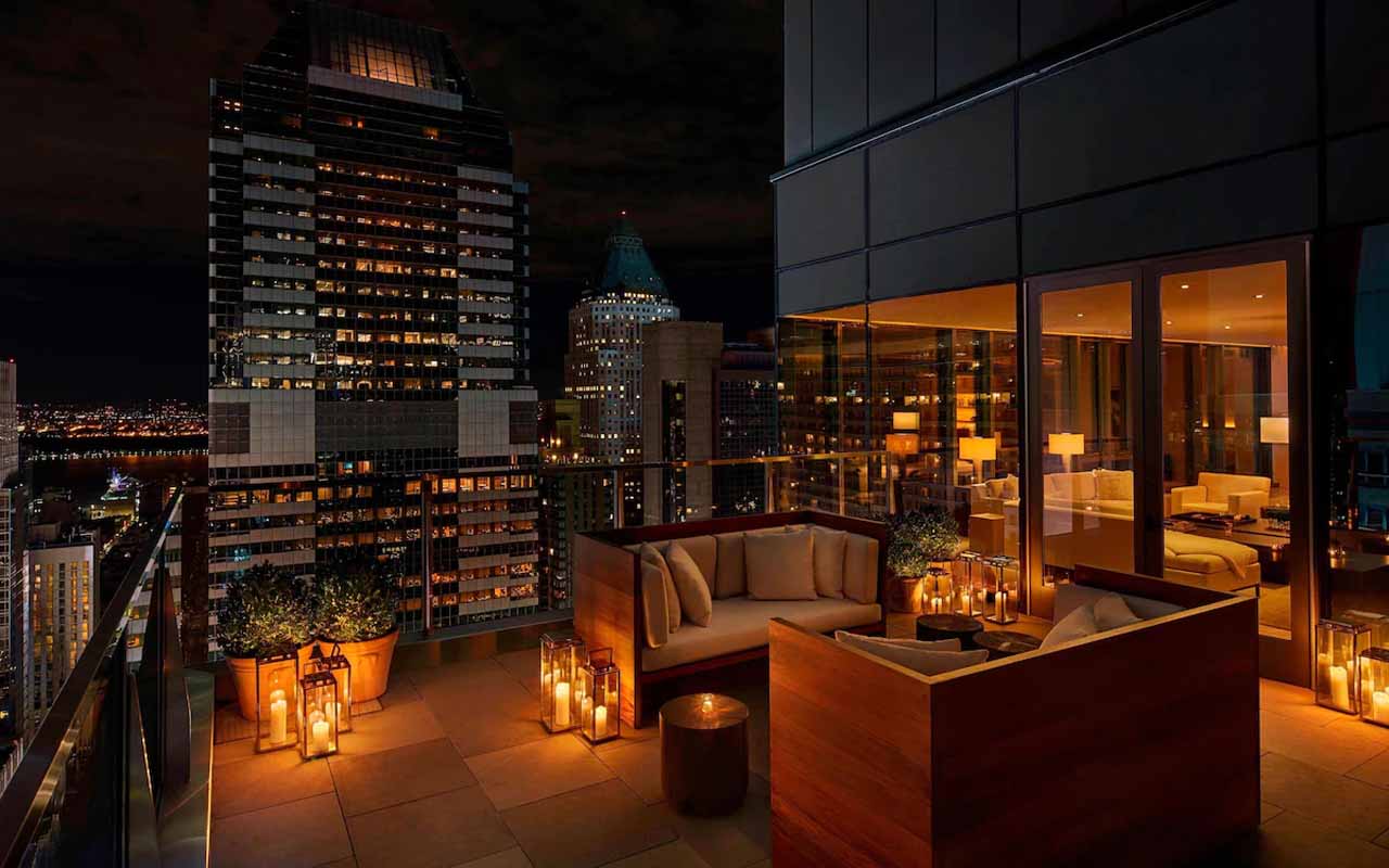 hotels with balcony nyc