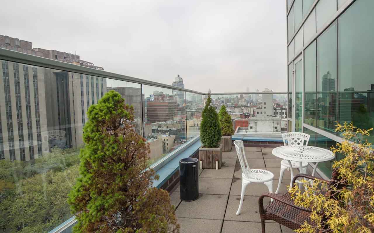 nyc hotels with balcony