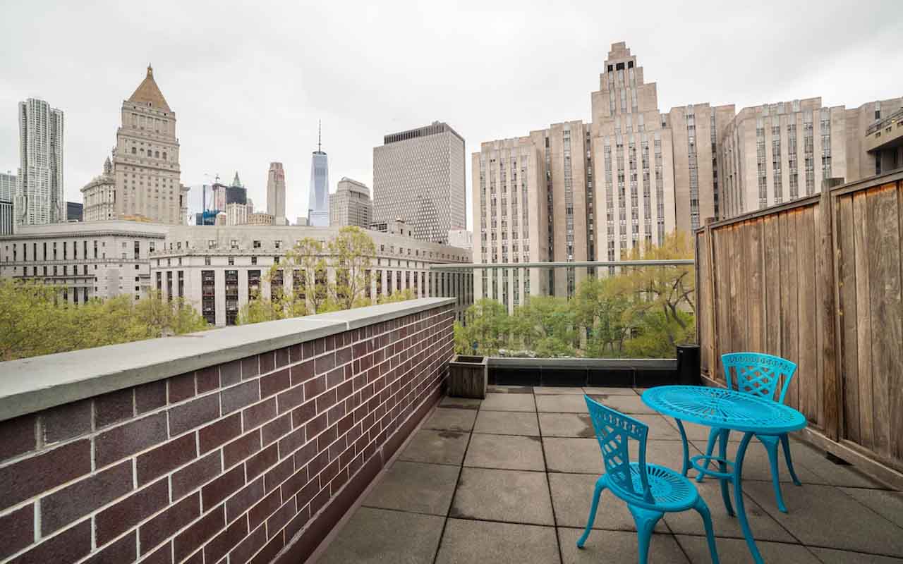 nyc-hotels with balcony