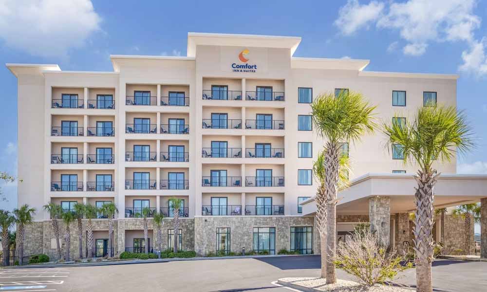 Gulf-Shores-Hotels-On-The Beach With Balcony
