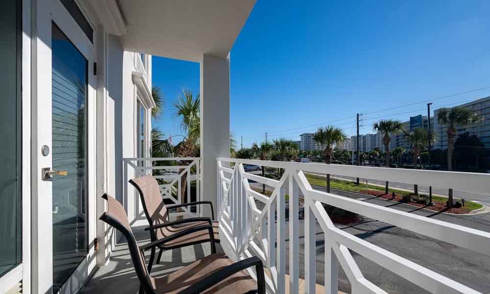 destin florida hotels on the beach-with-balcony