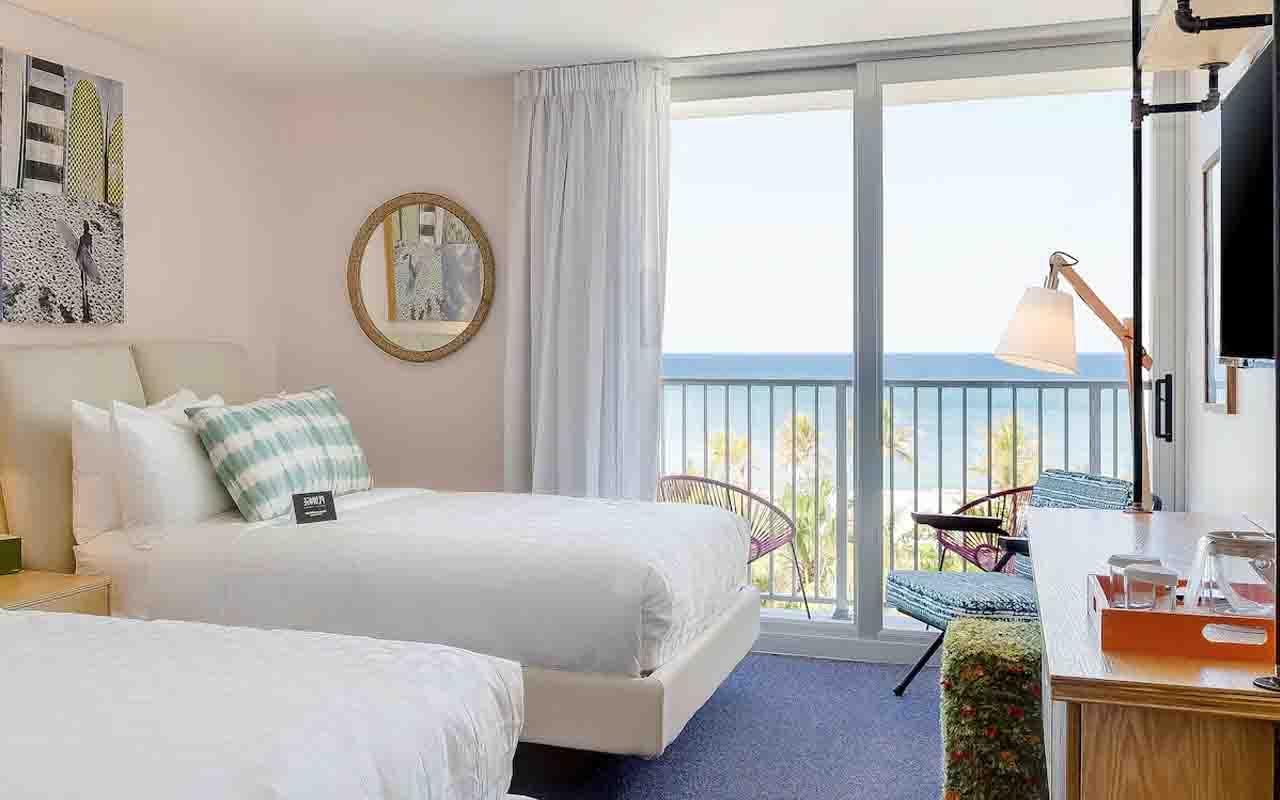 fort lauderdale hotels-with-balcony