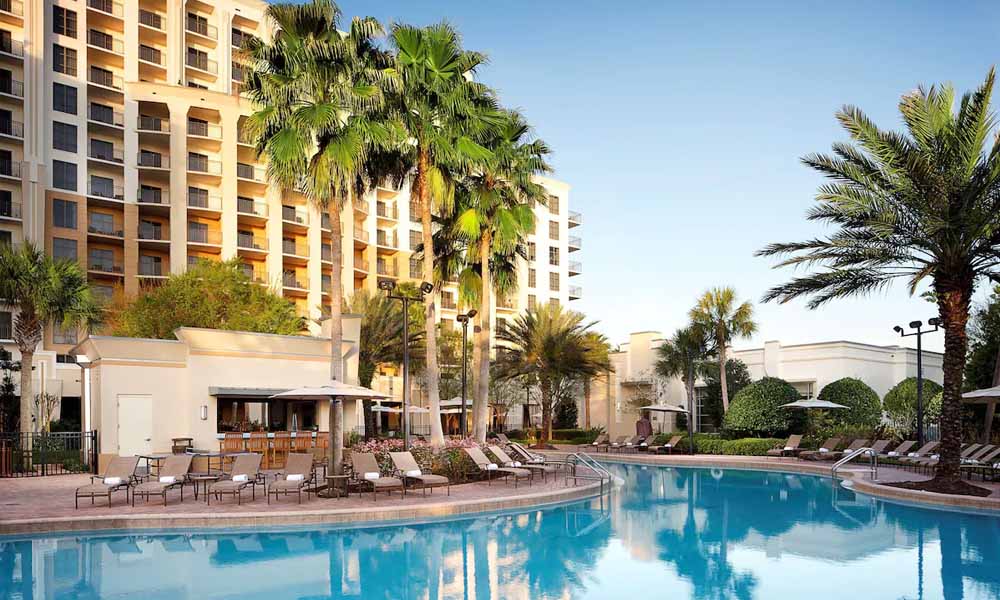 hotels-in-orlando with balcony