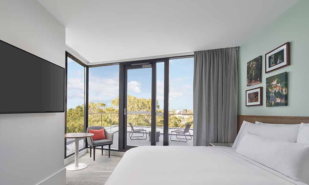 hotels-with-balcony-melbourne