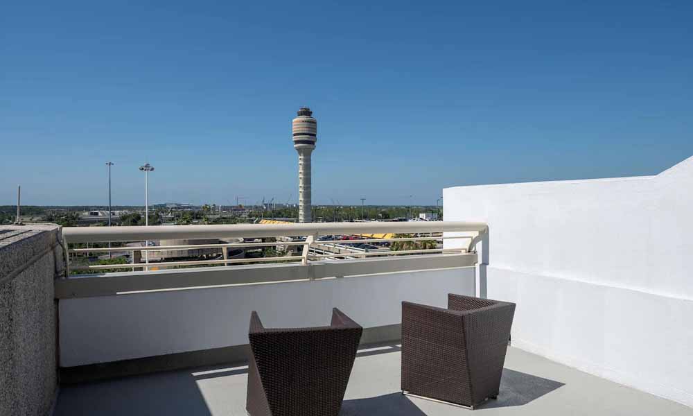 orlando-hotelwith balcony