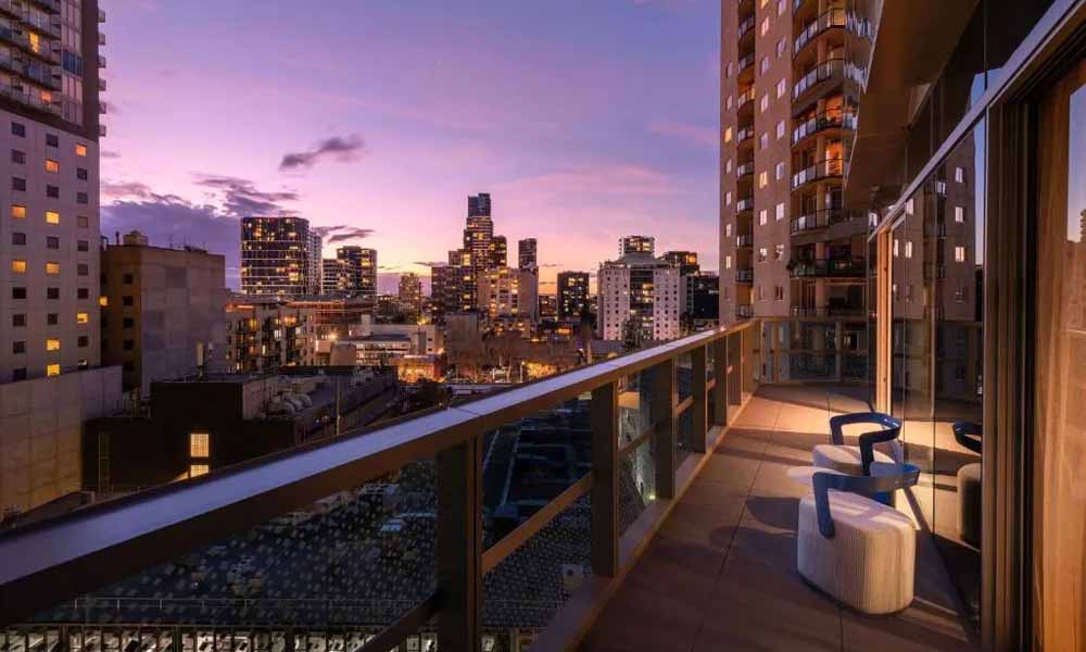 melbourne hotels-with-balcony