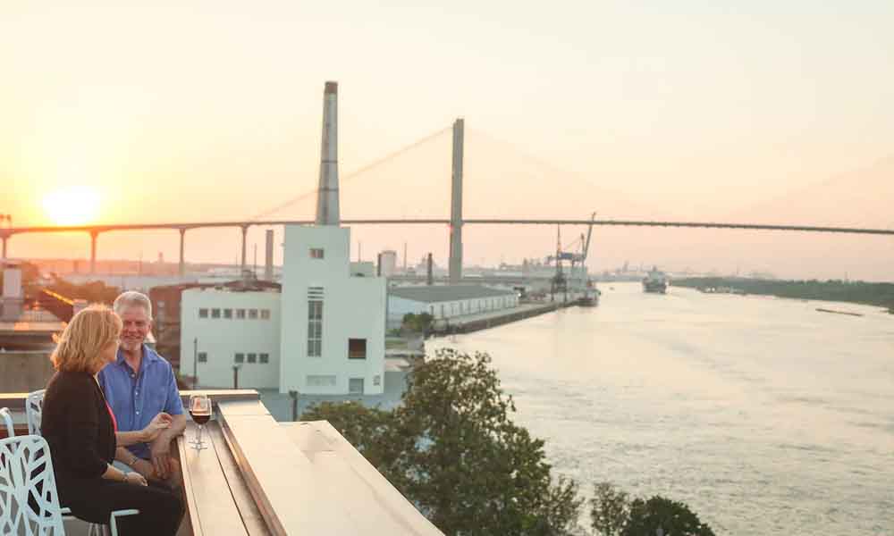 savannah riverfront hotels-with-balconies