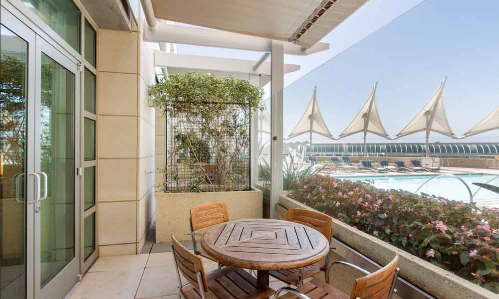 san-diego-hotel-with-balcony