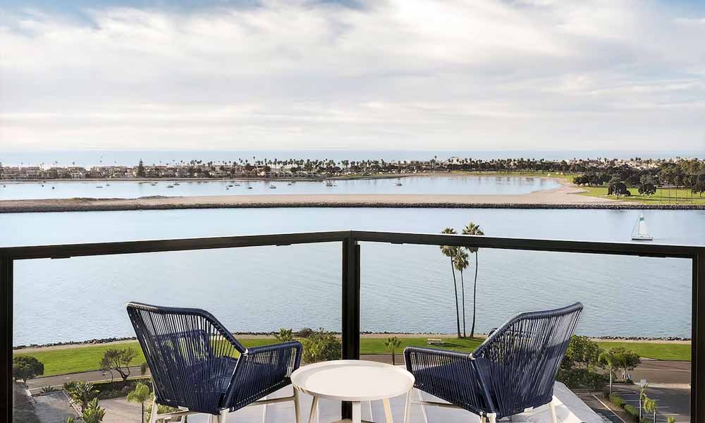 san-diego-hotels-with-balcony