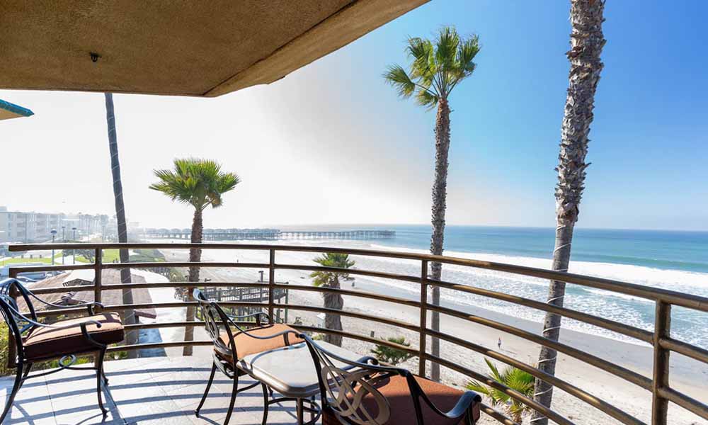 san-diego hotels with-balcony