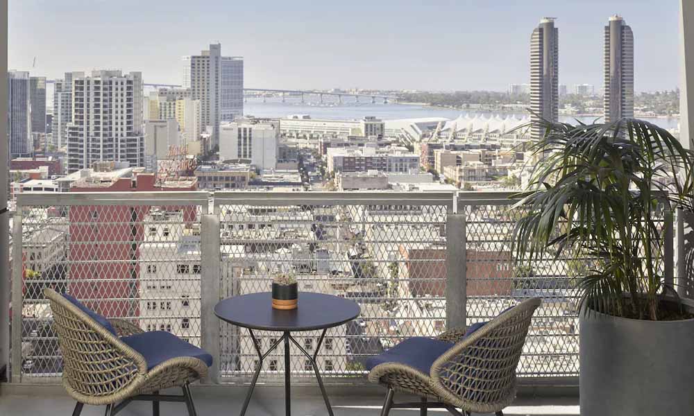 san diego hotels with balcony