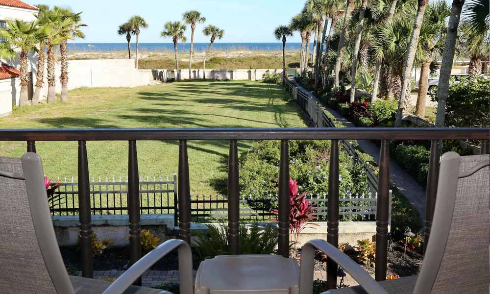 st augustine beach hotels-with-balcony