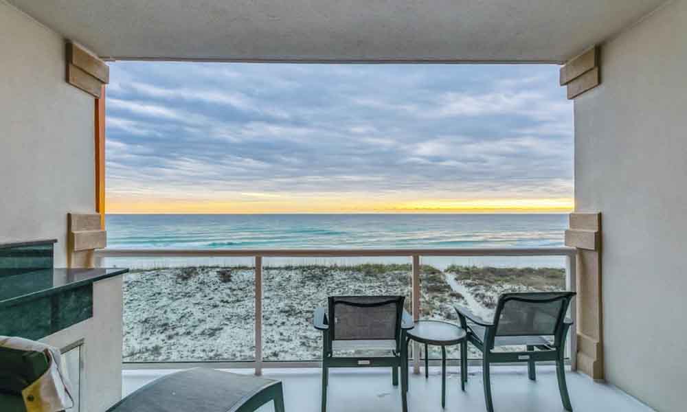 pensacola-hotels-with-balcony