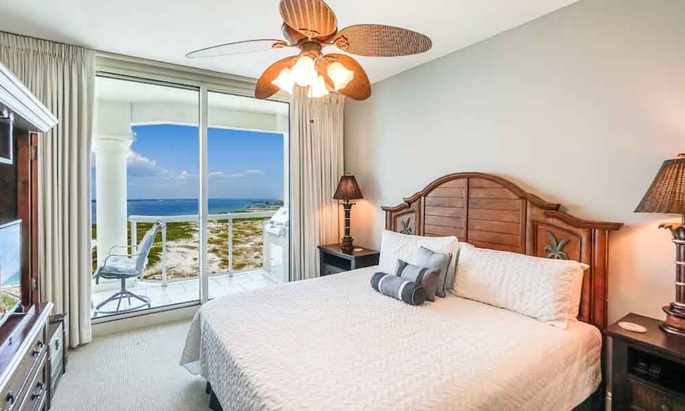 pensacola-hotels with balcony