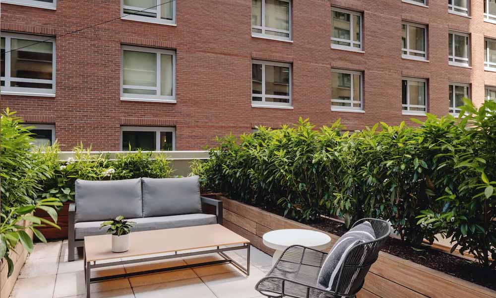 times-square hotels-with-balcony