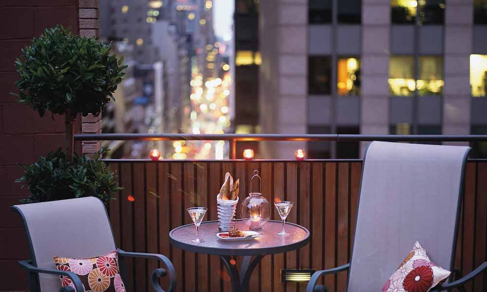 times-square hotels with-balcony