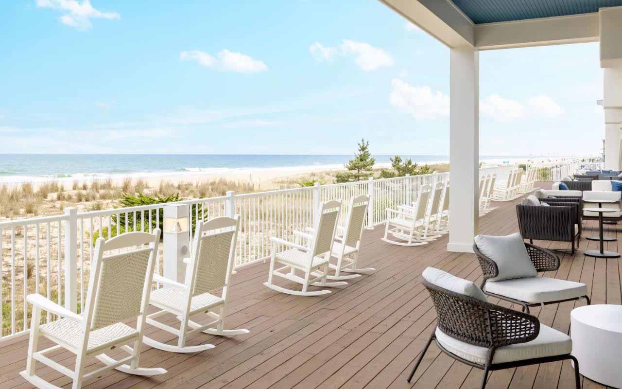 ocean-city-maryland-boardwalk hotelswith balcony
