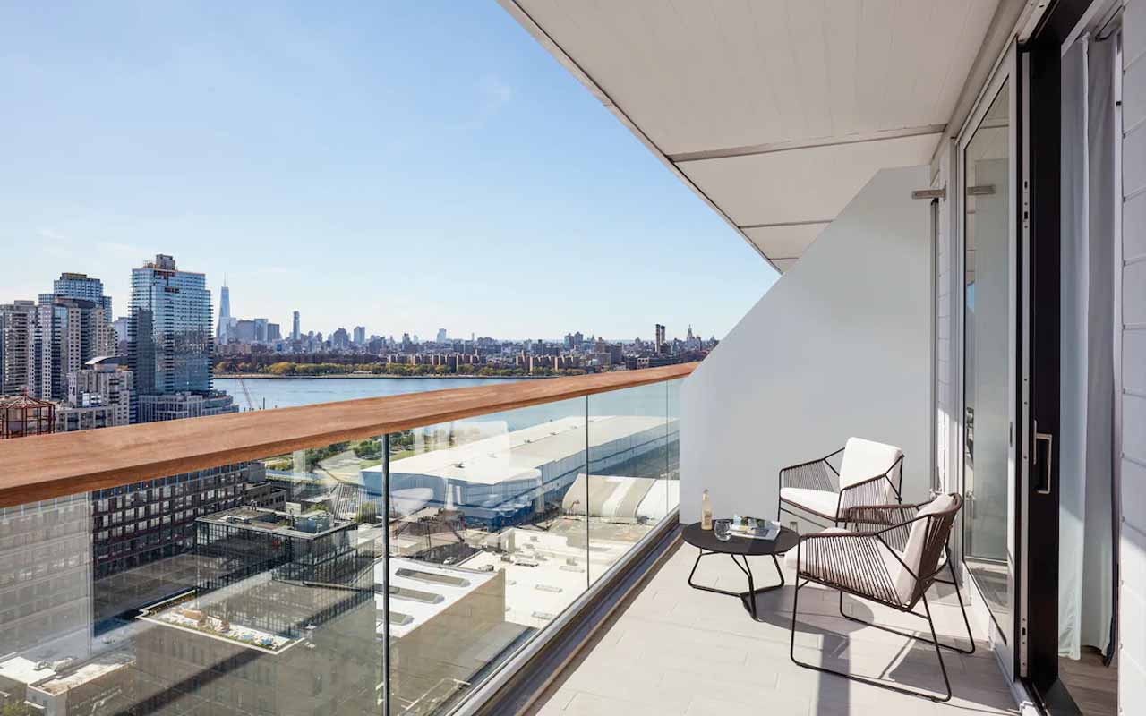 brooklyn hotel with-balcony