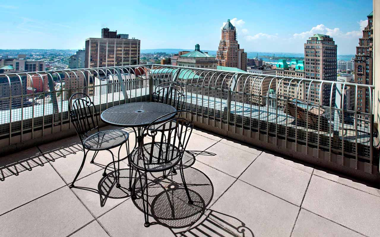 hotels downtown-brooklyn-with-balcony