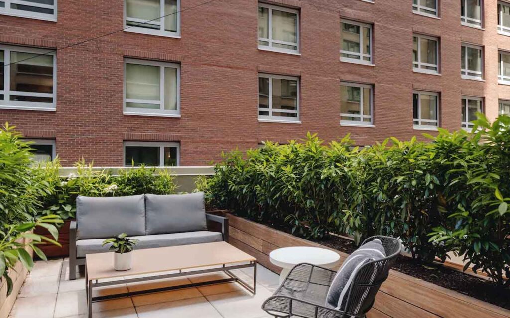 hotels-with-balcony-manhattan