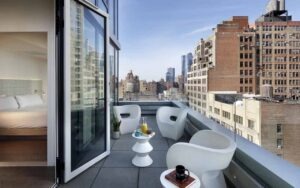 nyc-hotels-with-balconies